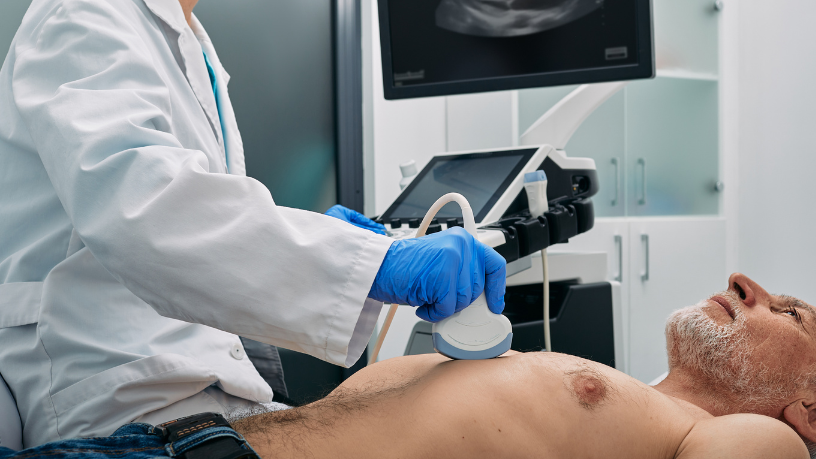 Dra. Thaline Neves ressalta a importância da ultrassonografia em idosos como ferramenta essencial na detecção precoce de doenças silenciosas.